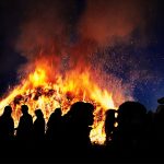 Osterfeuer: Orte und Zeiten