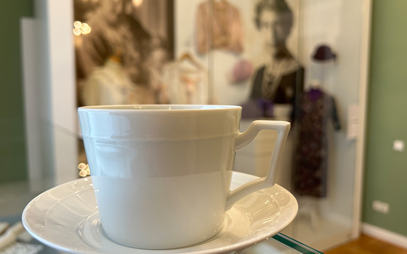 Das Schlossmuseum Braunschweig bietet einen zusätzlichen Termin für die Veranstaltung „Auf einen Kaffee mit Victoria Luise“ an.