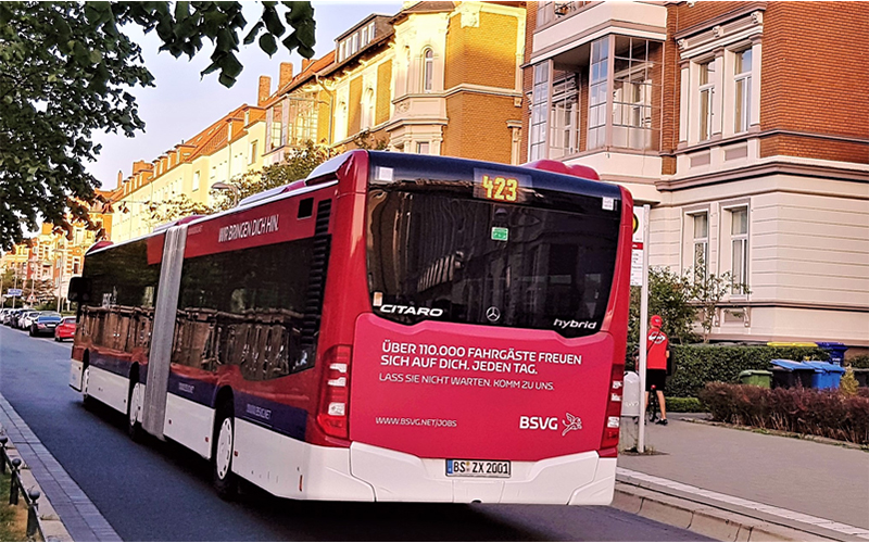 Wegen Bauarbeiten wird die Alte Frankfurter Straße zwischen der Friedrich-Seele-Straße und der Straße Am Klosterkamp voll gesperrt.