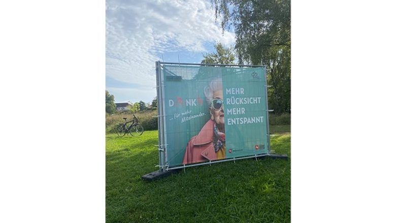 Plakatkampagne: „Mehr Miteinander… BITTE“