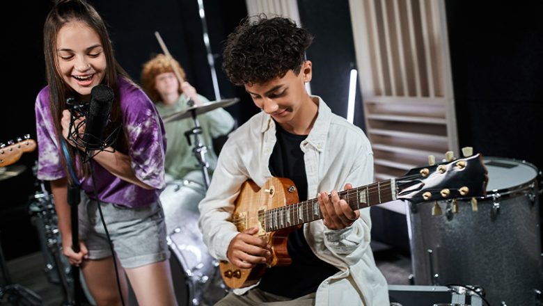 Eigene Songs schreiben beim Musikprojekt „BS united“