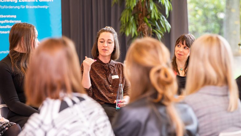Wirtschaftsförderung und Öffentliche bieten kompaktes Programm für gründungsinteressierte Frauen