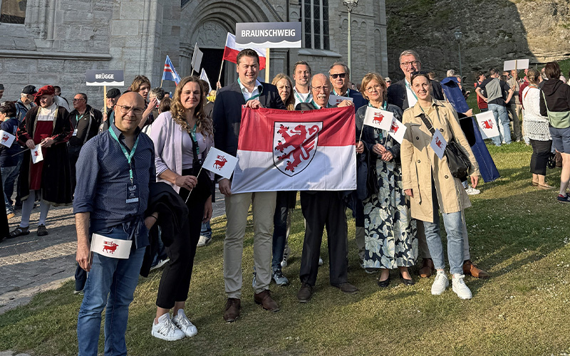 Unter dem Motto „Further Together“, zu Deutsch „Gemeinsam weiter“, kommen bis zum 8. Juni die Mitglieder des neuzeitlichen Hansebundes im Rahmen des 45. Internationalen Hansetages in Visby zusammen.