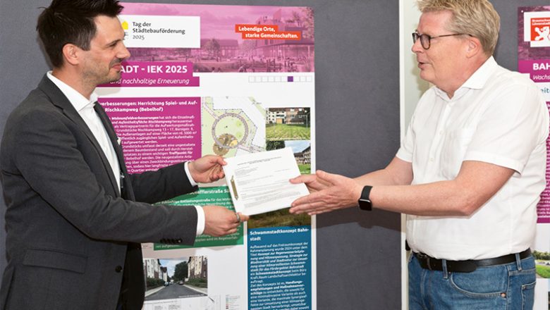 Stadt und Vonovia unterzeichnen Vertrag für neuen Spielplatz im Bebelhof