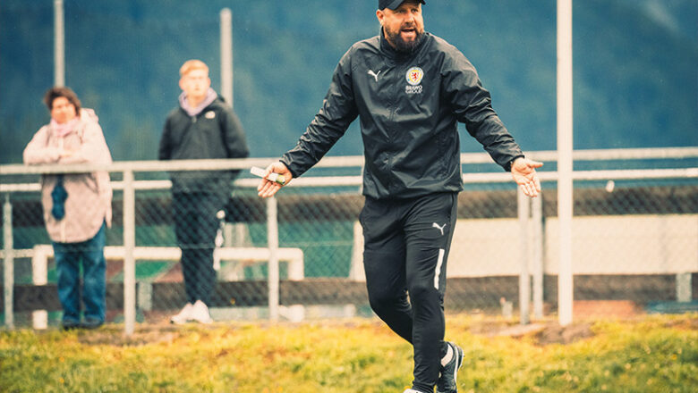 Neu-Trainer Backhaus will mit Power-Fußball „ein Feuer entfachen“