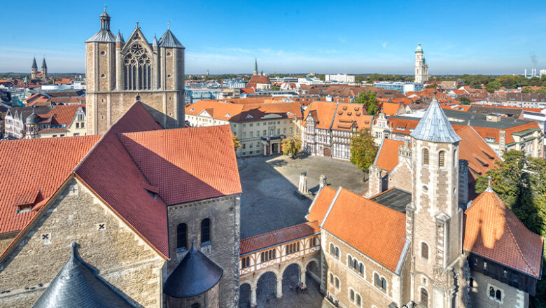 Stadtgeschichte mit Opernbegleitung