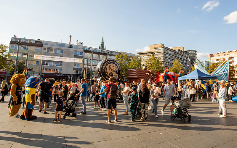 Am 27. und 28. September veranstalten die Braunschweig Stadtmarketing GmbH und Volkswagen Financial Services zum 15. Mal das trendsporterlebnis in der Braunschweiger Innenstadt.