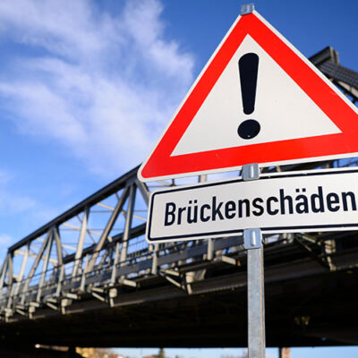 Hansestraße: Kanalbrücke stadtauswärts für Fahrzeuge über 3,5 Tonnen gesperrt