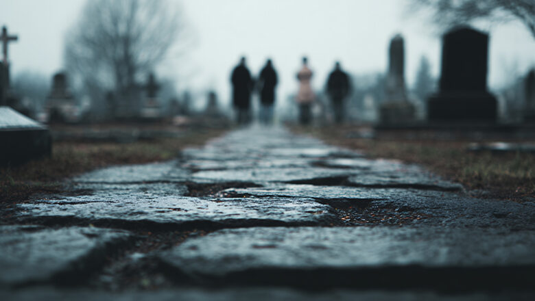 Kranzniederlegungen und Gedenkfeier am Volkstrauertag