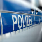 Zunächst Unbekannter attackiert junge Frau