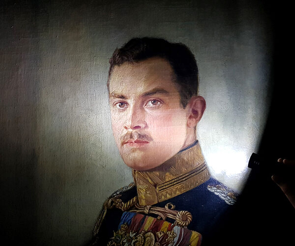 Taschenlampenführung für Familien im Schlossmuseum