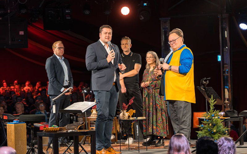 Auch dieses Jahr unterstützt die Braunschweigische Landessparkasse erneut die Initiative „DU für Braunschweig“.