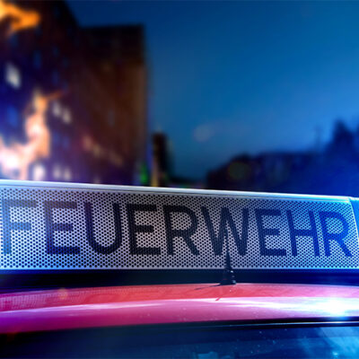 Zeugen gesucht!: PKW-Brand in der Lindenbergsiedlung