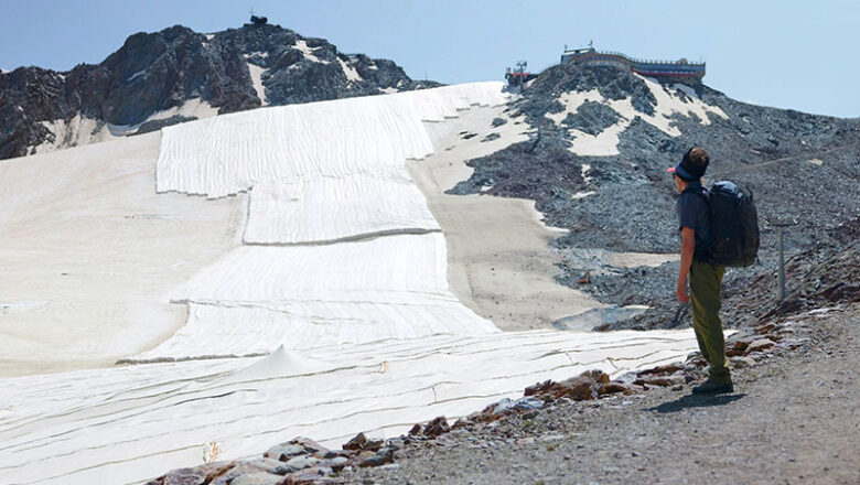 DOKfilm im Roten Saal zeigt „Requiem in Weiß“