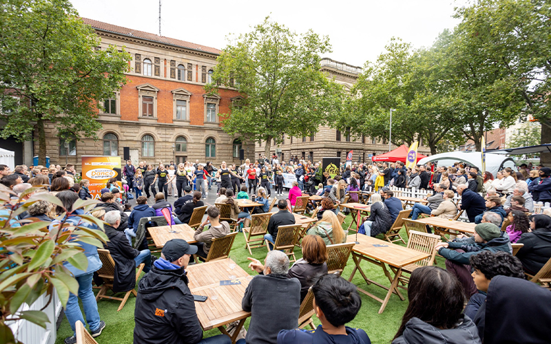 Die Braunschweig Stadtmarketing GmbH veranstaltet 2026 gemeinsam mit Partnerinnen und Partnern vier abwechslungsreiche Veranstaltungen mit verkaufsoffenem Sonntag in der Innenstadt.