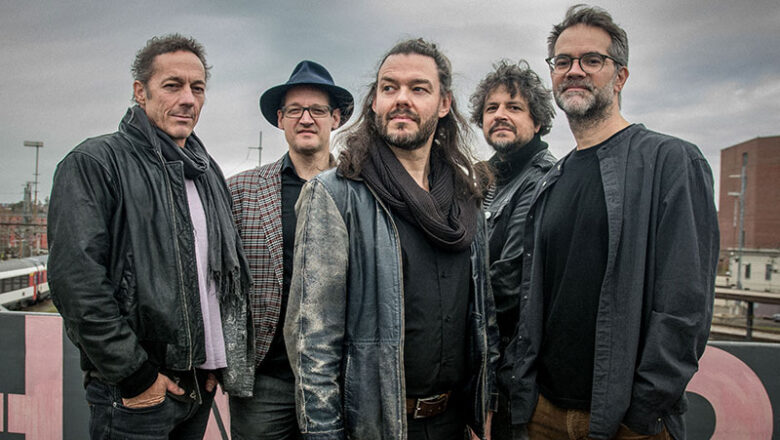 Schweizer Band „FIDOplaysZAPPA“ spielt im Roten Saal