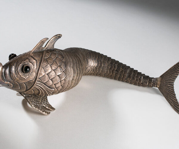 „Vom Tora-Mantel bis zum Chanukka-Leuchter“