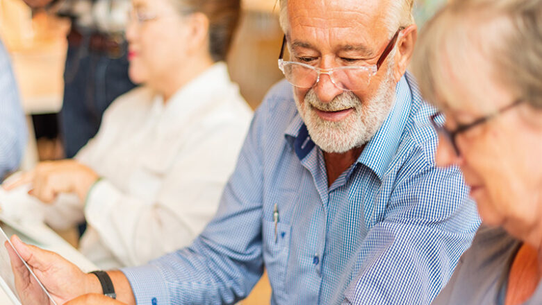 Ehrenamtliche zur Unterstützung für Senioren gesucht