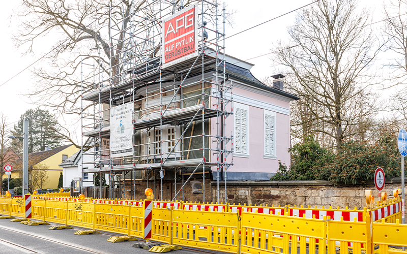 Die Stadt Braunschweig saniert die Straßen- und Gartenfassade des historischen Rokoko-Pavillons in Stöckheim, südlich des Großen Weghauses an der Leipziger Straße.
