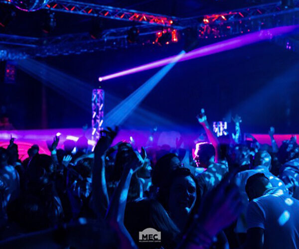 „Braunschweig tanzzzt auf 3 Floors in den Mai“