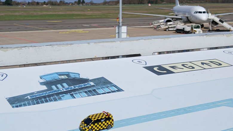 Limitiertes Sondermodell VW ID Buzz „Follow me“ vom Flughafen Brauschweig-Wolfsburg im Maßstab 1:87