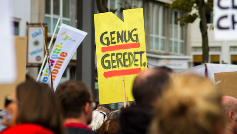 450 Menschen gehen in Braunschweig für eine Energiewende auf die Straße