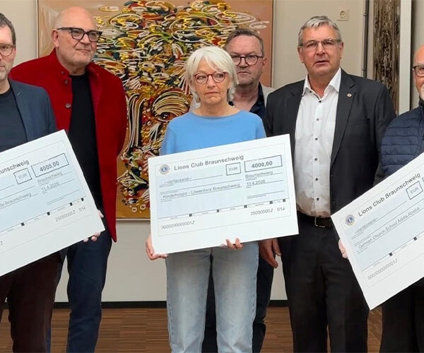 Lions Club Braunschweig übergibt 12.000 Euro aus Weihnachtskugel-Aktion