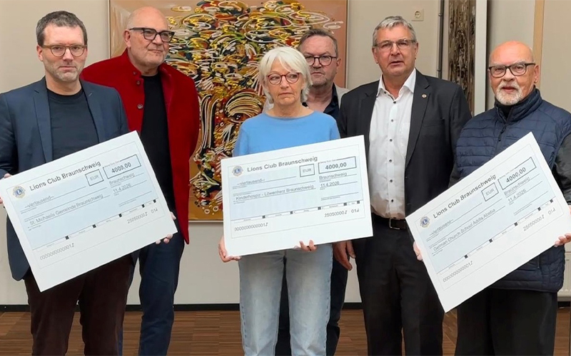 Zum 11. Mal hat der Lions Club Braunschweig in der Vorweihnachtszeit 2025 seine Benefiz-Weihnachtskugel verkauft – und erneut ein starkes Zeichen für Solidarität in der Region gesetzt.