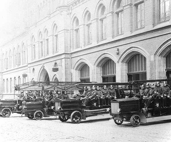 Vortrag: “Vom Pferd zum Büssing-Löschzug – Die Motorisierung der Berufsfeuerwehr Braunschweig“