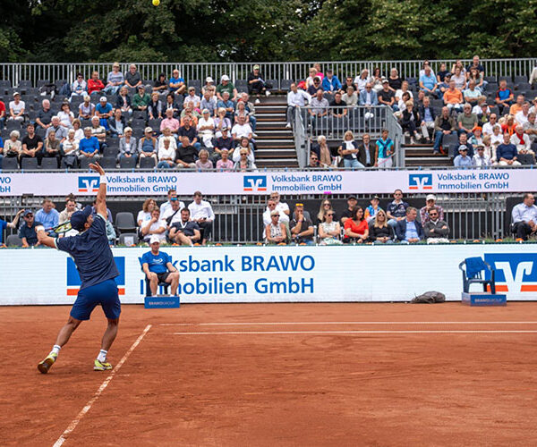 Sommerfeeling bei Weltklasse-Tennis, Street-Art-Kunst und Kino unter freiem Himmel