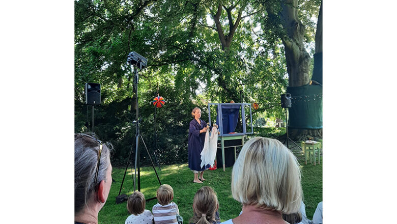 Figurentheater im Botanischen Garten