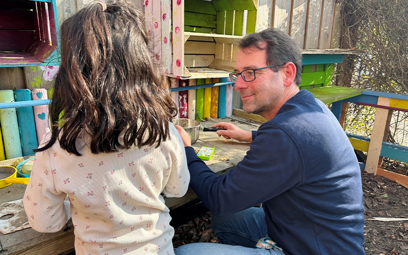 »Man kann nicht die ganze Welt retten – aber man kann Kindern Wege zeigen, auf denen sie selbst weitergehen.«
