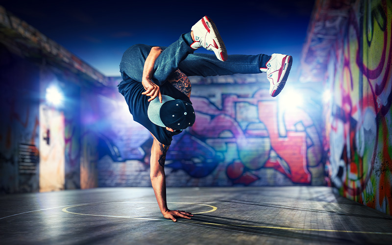Am Samstag, 1. August, veranstaltet das Jugendzentrum Mühle zusammen mit den Def Style Rockers die seit über 10 Jahren stattfindende Hip Hop Veranstaltung "Beats aus'm Kiez" auf dem Skatepark am Westbahnhof, Broitzemer Straße 32.