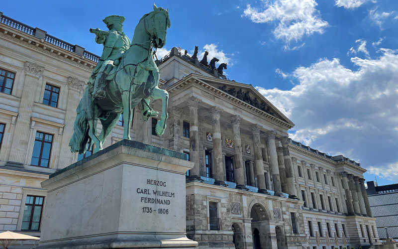 Schloss-Spaziergang mit Andreas Schwarz am Sonntag, 06. September von 15:00 Uhr – 16:30 Uhr.