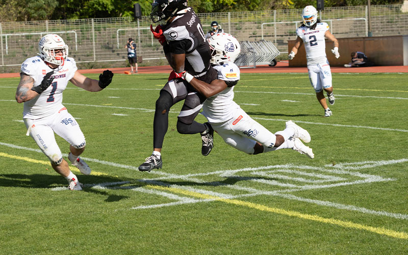 Mit einer großartigen geschlossenen Mannschaftsleistung und einer beeindruckenden Aufholjagd im letzten Spielviertel haben die Braunschweig Lions ihre Saison in der effect® Energy GFL 2026 mit einem echten Herzschlagfinale beendet.