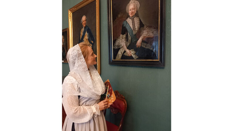 Mit Pinsel und Palette; Schlossführung mit Hofmalerin Rosina de Gasc