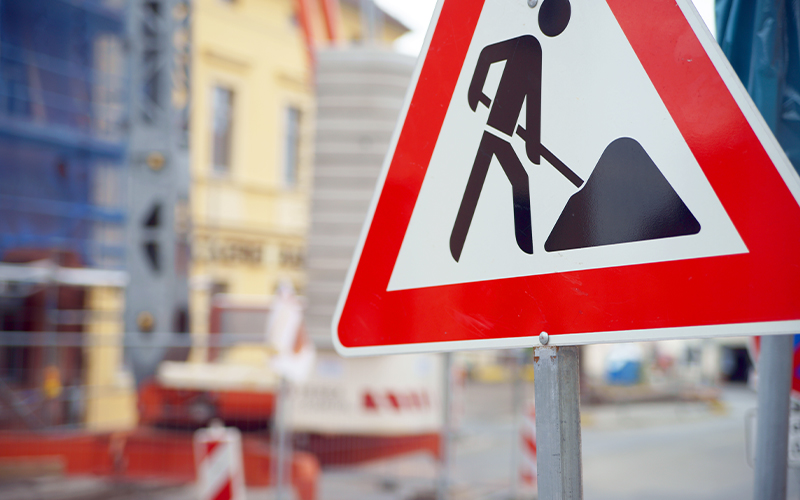 Die Gifhorner Straße wird ab Montag, 28. September, in drei Bauabschnitten zwischen Lincolnstraße und Hansestraße umfassend saniert.