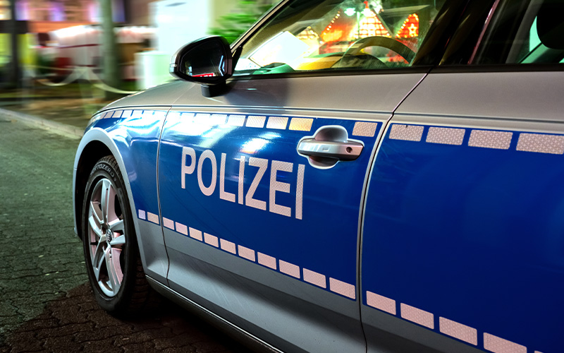 Am frühen Morgen (02:05 Uhr) des 03. Oktober kam es in der Braunschweiger Innenstadt zu einer Raubstraftat zum Nachteil eines 28-jährigen Mannes.