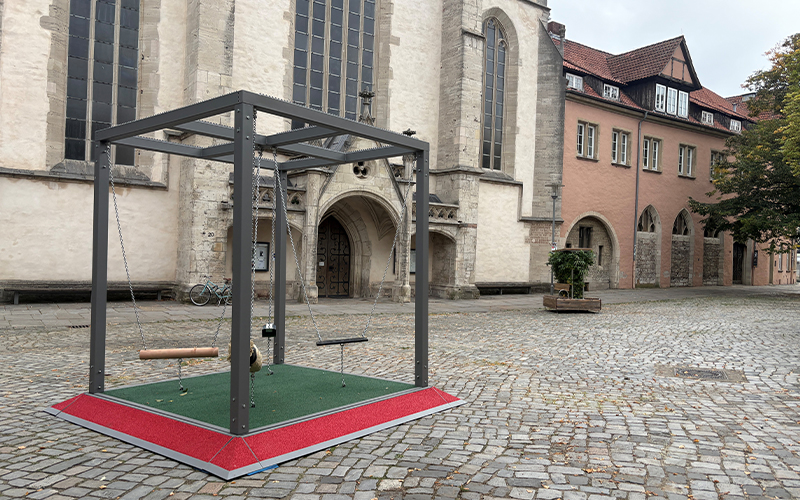 Baumelquader erweitert Pop Up-Spielangebot in der Innenstadt. 